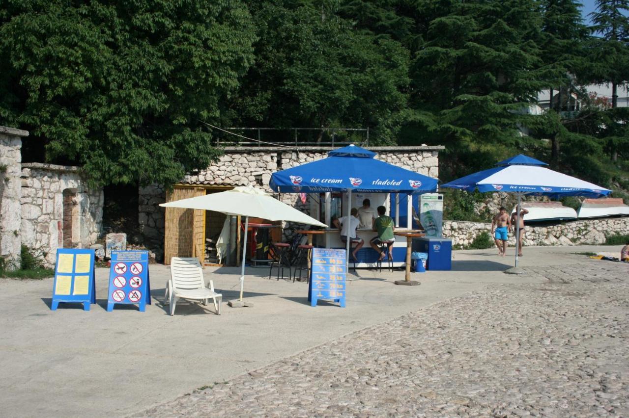 Apartments With A Parking Space Dramalj, Crikvenica - 5576 Екстериор снимка