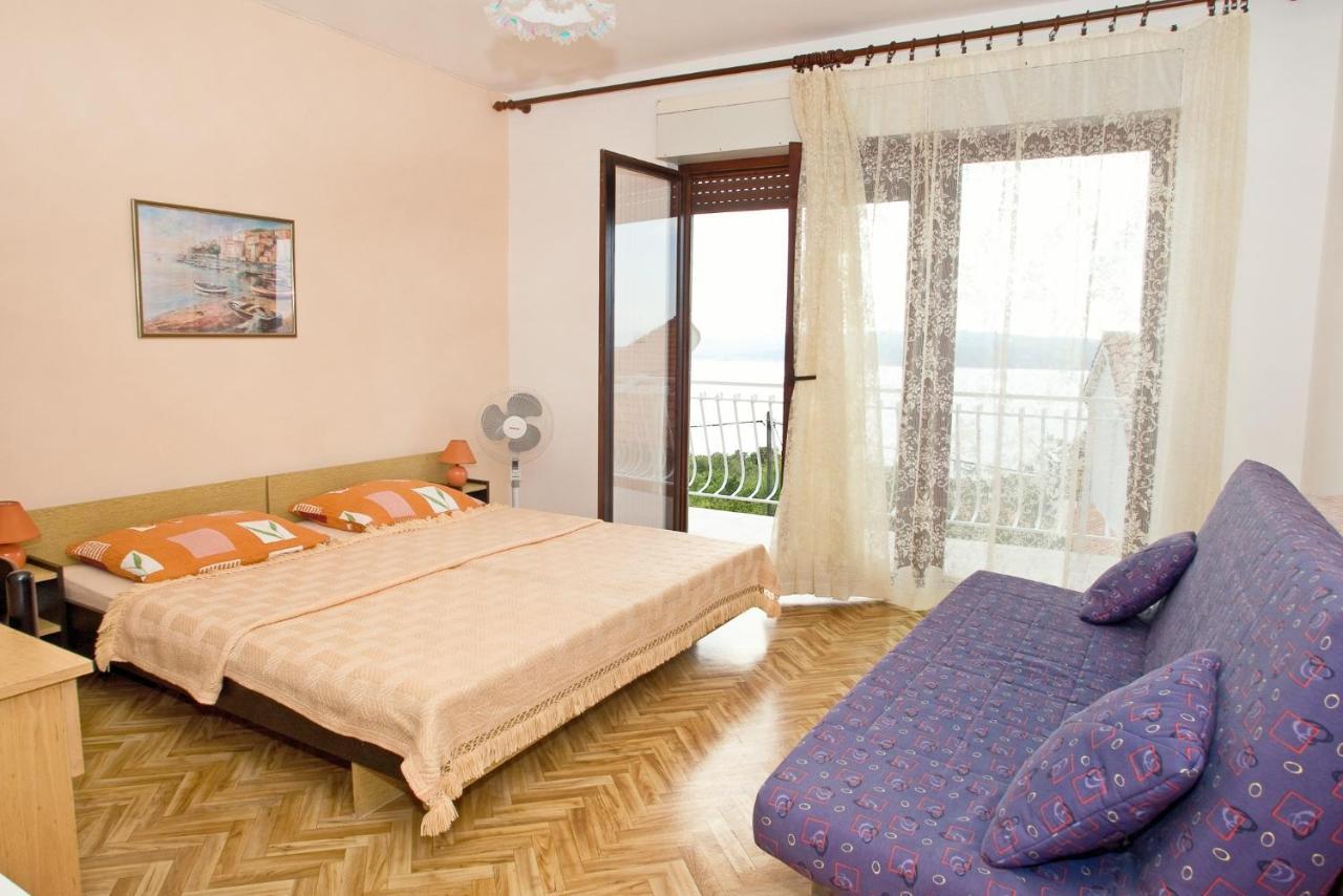 Apartments With A Parking Space Dramalj, Crikvenica - 5576 Екстериор снимка